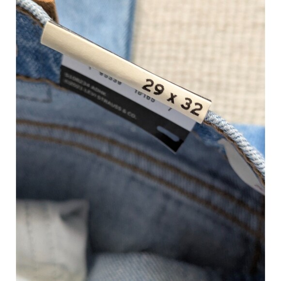 Levis Womens 70s High Flare Jeans Light Blue Size 29x32 NEW - Picture 6 of 11